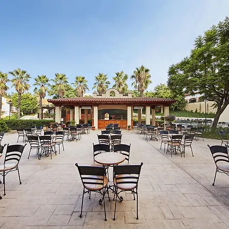 Portaventura El Paso - Includes Unlimited Access To Portaventura Park & 1 Access To Ferrari Land 萨洛