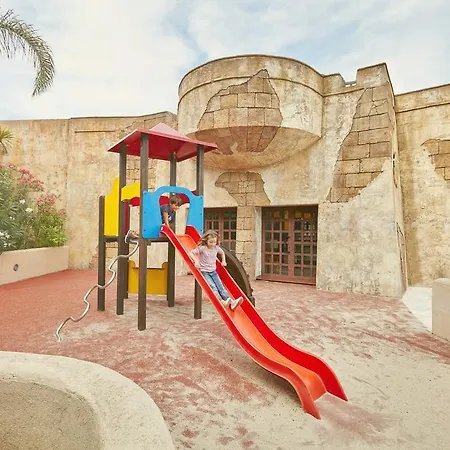 Hotel Portaventura El Paso: Theme Park Access Included