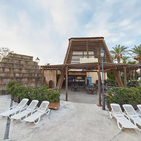 Hotel Portaventura El Paso: Theme Park Access Included 4*