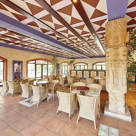 Hotel Portaventura El Paso: Theme Park Access Included