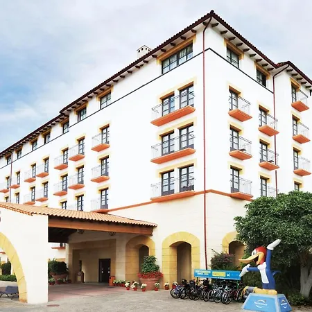 Hotel Portaventura El Paso: Theme Park Access Included