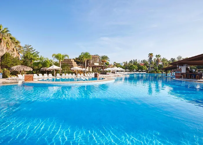 Portaventura El Paso - Includes Unlimited Access To Portaventura Park & 1 Access To Ferrari Land 4*