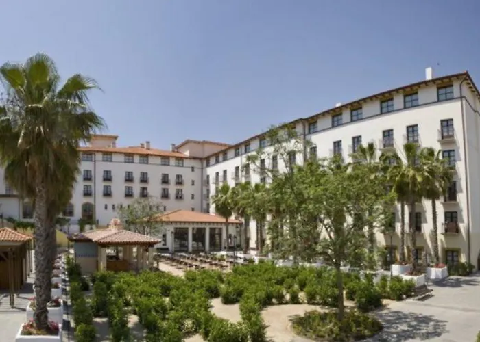 Portaventura El Paso - Includes Unlimited Access To Portaventura Park & 1 Access To Ferrari Land Otel Salou