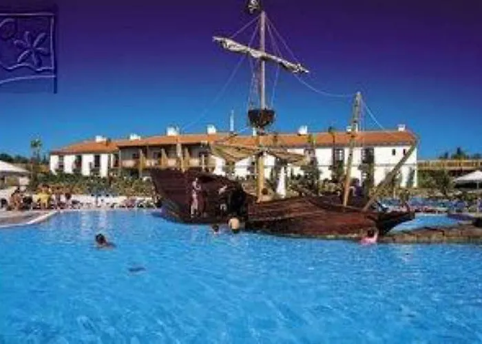 Portaventura El Paso - Includes Unlimited Access To Portaventura Park & 1 Access To Ferrari Land Otel Salou